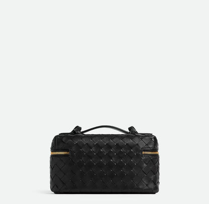 Leather woven handbag